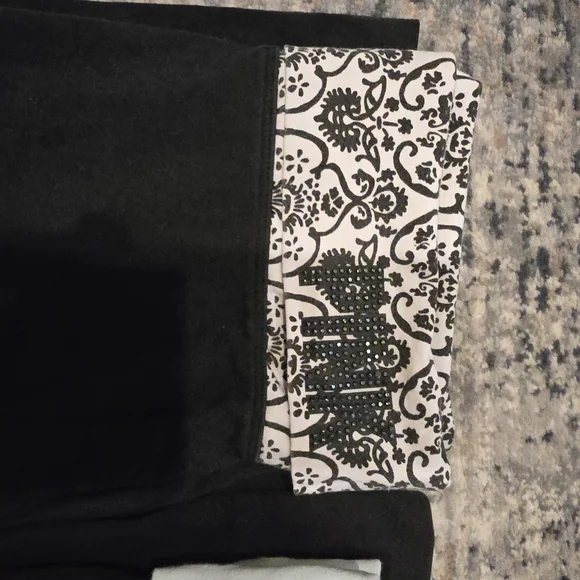 Victoria's Secret Black Leggings with Accents Set Of 3 Medium - Picture 2 of 13